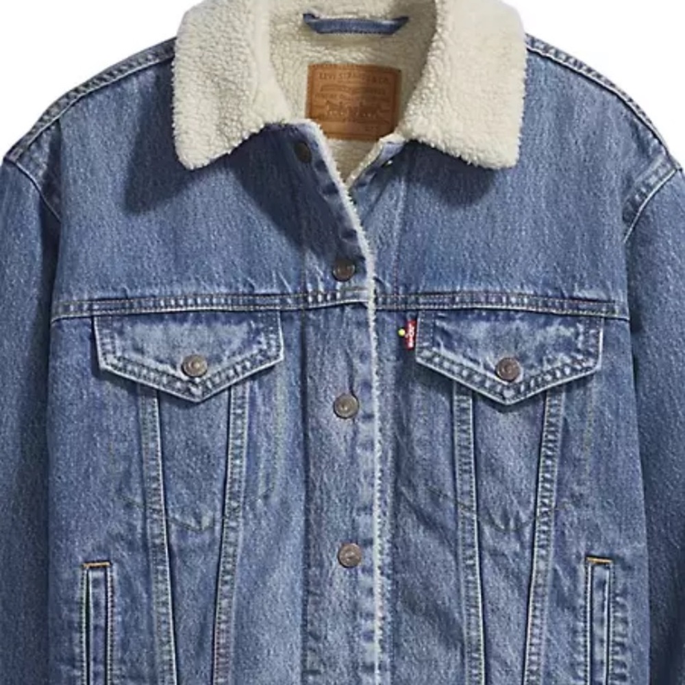 Levi's Light Blue Denim Sherpa Jacket with Cream Collar - Picture 7 of 8